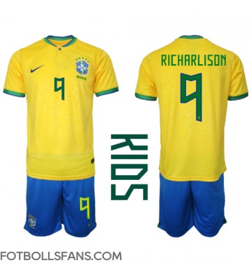 Brasilien Richarlison #9 Replika Hemmatröja Barn VM 2022 Kortärmad (+ Korta byxor)